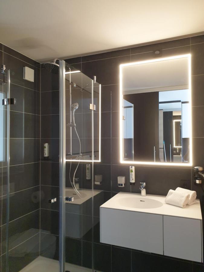 Oy Hotel By Wmm Hotels オイ・ミッテルベルグ エクステリア 写真